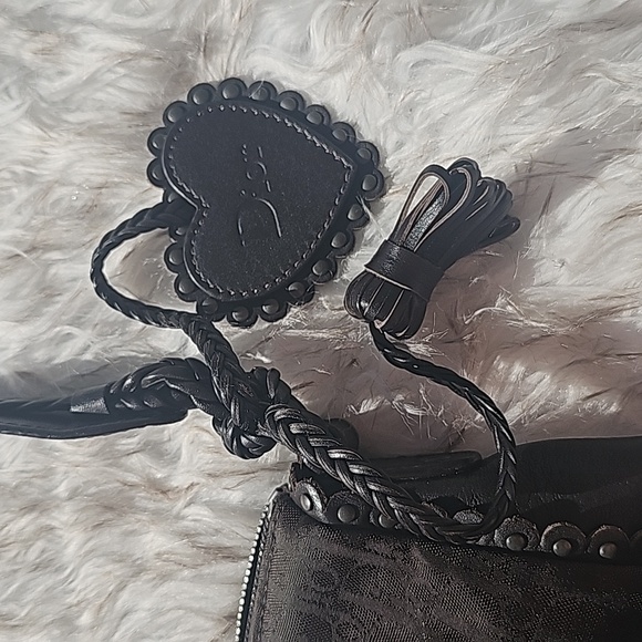 DiorAuthentic DIOR Diorissimo Brown Scallop Shoulder Bag bag - Picture 3 of 7